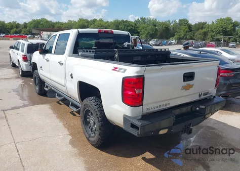 2015 Chevrolet Silverado 2500Hd Ltz z USA, uszkodzony, nr VIN 1GC1KWE89FF134804